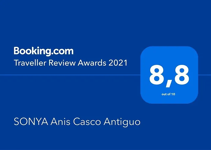 Sonya Anis Casco Antiguo